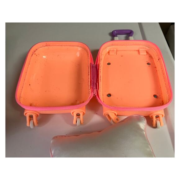 Our Generation 18” Doll with Accessories Outfits Suitcase Desk Camera Clothes - Picture 13 of 14